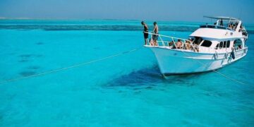 What you should know if you want to take a boat trip at sea