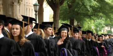 Какие профессии вы сможете освоить в Италии: полезные советы по выбору ВУЗа