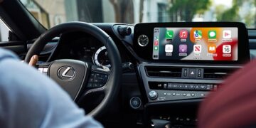 Почему следует купить штатную магнитолу Андроид