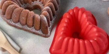 Сіліконові форми для кухні: види та поради щодо вибору