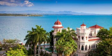 Tourist visa to visit Cuba: application rules and benefits
