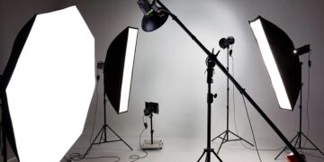 Студійне освітлення: основні особливості та підбір обладнання