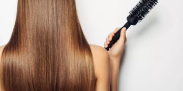 Покупка косметики для ухода за волосами в интернет-магазине: основные преимущества