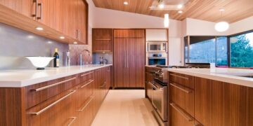 Is real wood or MDF better for cabinets: main features and nuances