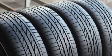 Як перевірити літні шини б/у перед покупкою