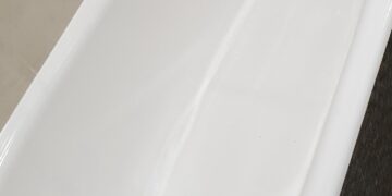 Правила и советы по применению жидкого акрила для ванн