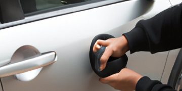 Car opening methods and car theft prevention and safety tips